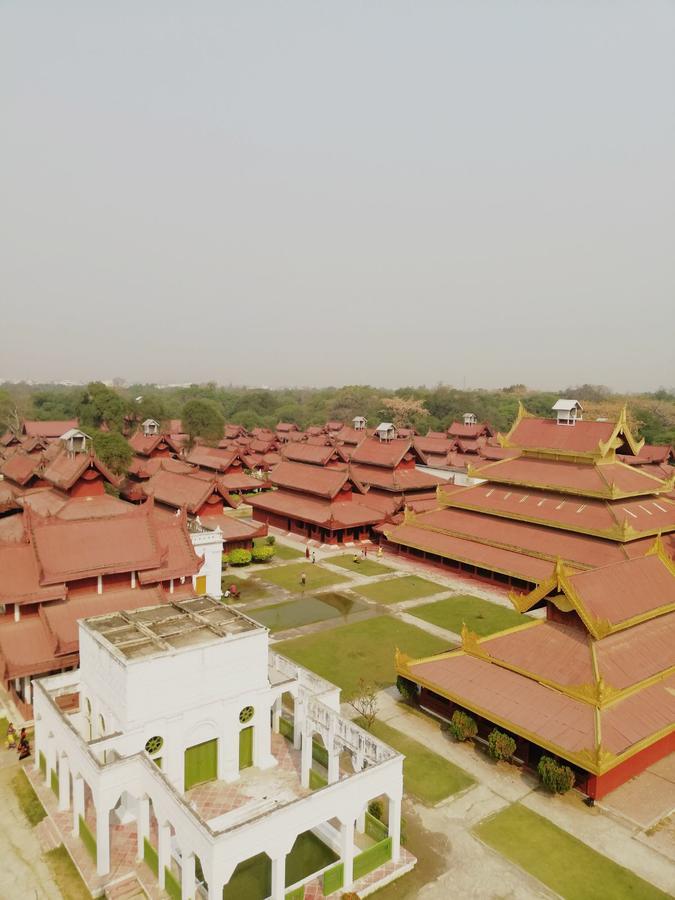 Mansion Hostel Mandalay Exterior foto